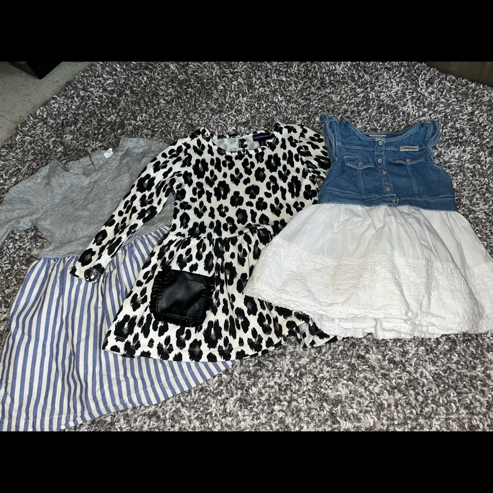 3 girls 4T dresses Calvin Klein and gap